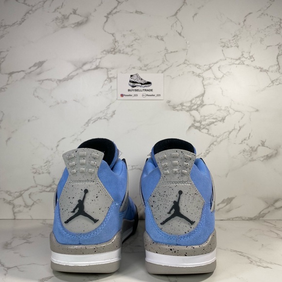 Air Jordan 4 Retro GS 'University Blue' - Picture 6 of 8